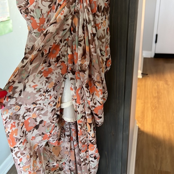 Floral wedding guest dress - Picture 4 of 6